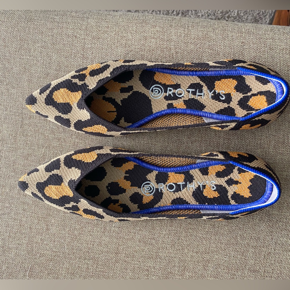 Rothy’s “the Point” flats / size 8
